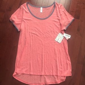L LuLaRoe Classic T - NWT